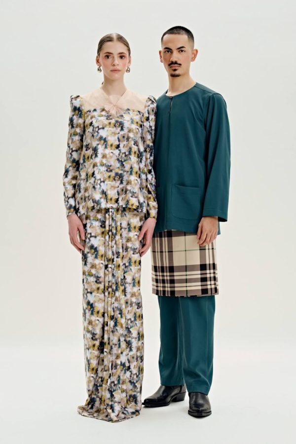 KAYALI FAM KAYALI FAM