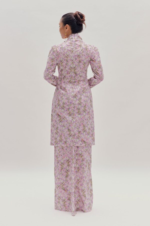 nikita ppl bck nikita ppl bck