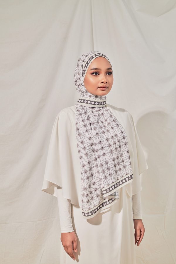 211123 - PetraScarves 325 211123 - PetraScarves 325