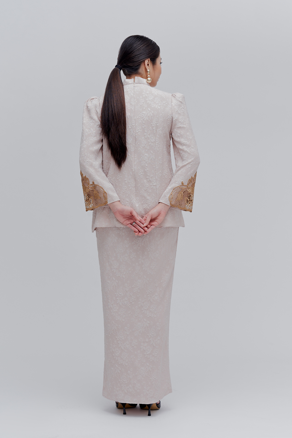 Salome Kurung Kedah - Nude